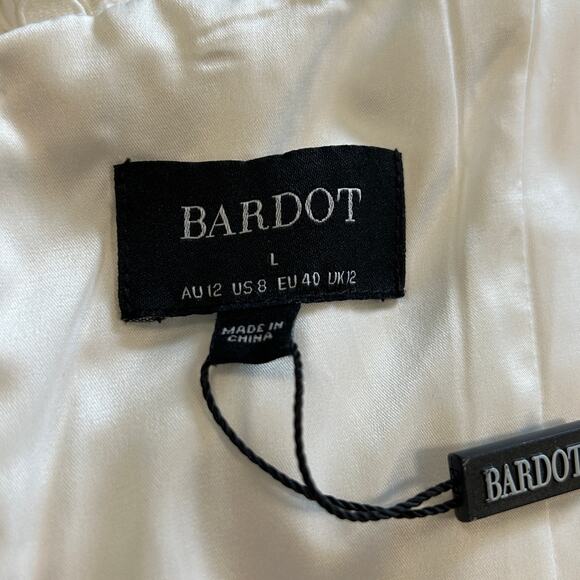 Bardot Adira Lace Mini Dress Ivory Size 8 NWT Coquette Bridal Shower Soft Girl - Picture 9 of 10